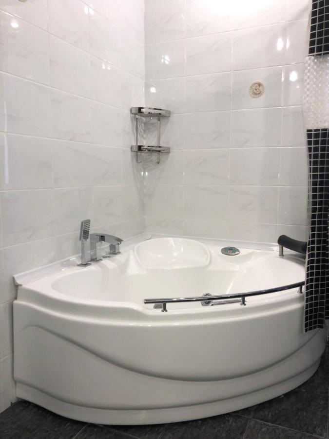 Stylish Apartments In The Heart Of The City! Taşkent Dış mekan fotoğraf